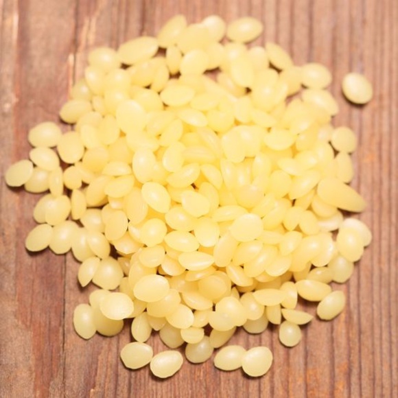 Beeswax Pellets, Yellow, Natural, Debris Filtered Out, 16 oz, 1 lb - Picture 1 of 1